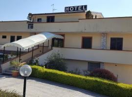 Hotel Vittoria, hotel en Benevento