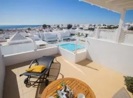 Flower Beach Suite 26