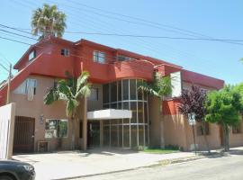 Hotel Palmeras, hotel v destinaci Quillota