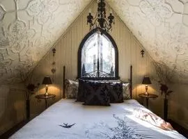 Silverleaf Cottage