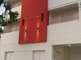 Departamentos Temporarios Reggiardo, holiday rental in Resistencia