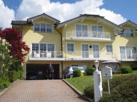 Ferienwohnungen Haus Panorama, hotel in Neuschönau