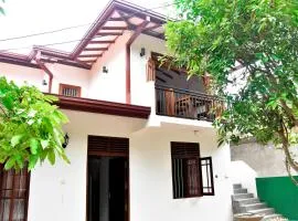 Top Mount Villa