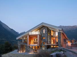Mineral Lodge & Spa, hotel dengan tab panas di Villaroger