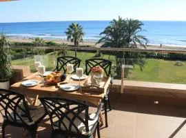 GAVA 2 BEACHFRONT PENTHOUSE