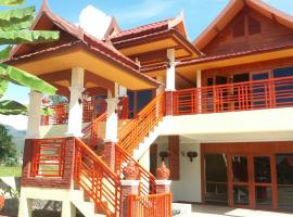 Jasmin Resort, hotel em Mae Hong Son