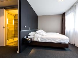 Tower Hotel Aalst, готель у місті Алст