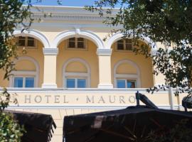 Boutique Hotel Mauro, готель у Поречі