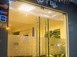 Country Hotel, hotel con alberca en Chimbote