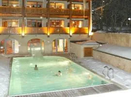 Alliey & Spa Piscine Appart-hôtel Serre chevalier