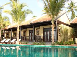 Lotus Village Resort, hotell i Mui Ne