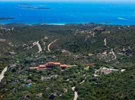 Hotel Rocce Sarde, hotel romântico em San Pantaleo