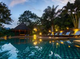 Hillside - Nature Lifestyle Lodge, hotel Luangprabangban