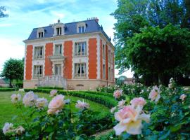 Château de la Chaix, hotell med parkering i Saint-Christophe-en-Brionnais