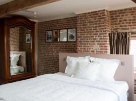 Guesthouse Recour, hotell i Poperinge