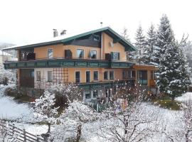Landhaus Santner - Örglwirt's Ferienwelt, spa hotel in Mariapfarr