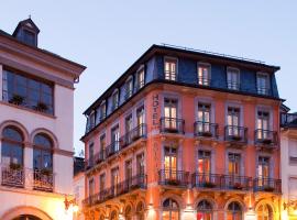 Hôtel Le Bois Joli, hôtel à Cauterets