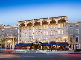 The Adelphi Hotel, hotel v mestu Saratoga Springs