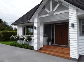 No. 6 Heathcote, ξενοδοχείο σε Taupo