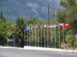 Happy Camp mobile homes in Karda Beach Camping, glamping site in Corfu Town