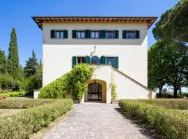 Villa Sorbaiano 16 by VacaVilla