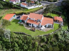 Vale Dos Milhafres, hotel in Angra do Heroísmo