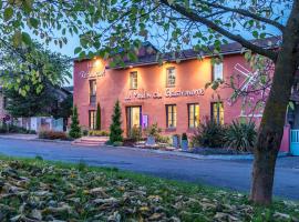 Le Moulin du Gastronome, отель в городе Charnay-lès-Mâcon