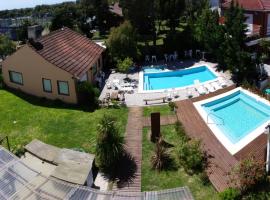 Hotel Solyma, hotel in Santa Teresita