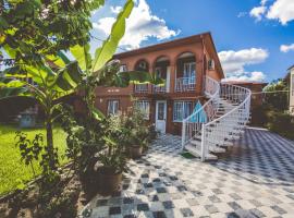 Casa de Khasia, casa de hóspedes em Zugdidi