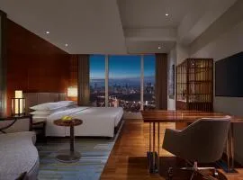 Grand Hyatt Manila、マニラの5つ星ホテル