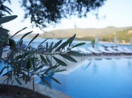 Omar Hotel & Suites, hotel in Torba