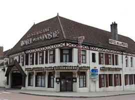 Hôtel Restaurant de la Poste โรงแรมในโซลิเยอ