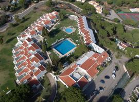 Hotel Apartamento Do Golfe, hotel near The Old Course Golf Club, Vilamoura