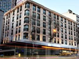 Grand Aras Hotel & Suites