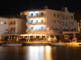 Apartamentos Playa Sol