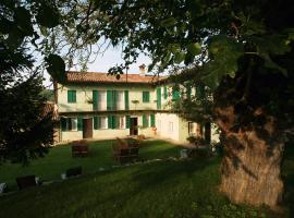 Cà San Ponzio country house & SPA, hotel in Barolo