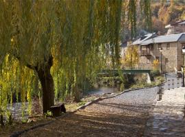 Neverending Bierzo: Pobladura de las Regueras'ta bir kendin pişir kendin ye tesisi