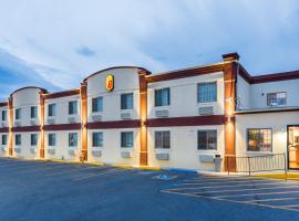 Super 8 by Wyndham Douglas, Hotel in Douglas