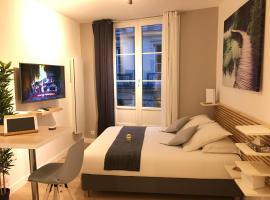 LOCKIA APPART-HÔTELS AUTOMATIQUES - Nantes Centre, apartament cu servicii hoteliere din Nantes