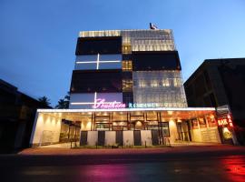 Hotel Southern Residency- near to SIPCOT, hotel v destinaci Kelambākkam