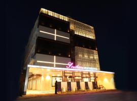 Hotel Southern Residency, hotell nära Chettinad Health City, Kelambākkam