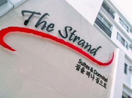 The Strand Suites and Dormitel, inn in Davao City