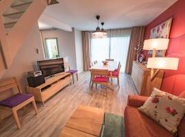 Cottage "L'HERBIER" à quelques pas du Lac de la forêt d'Orient - Les Cottages du Belvédère, hotel en Mesnil-Saint-Père