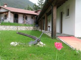 Les Chalets B&B, hotel v destinaci Villetta Barrea