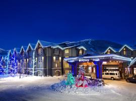 Aava Whistler Hotel – hotel w mieście Whistler