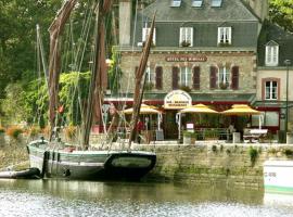 Hôtel Les Mimosas, hotel v destinácii Pont-Aven