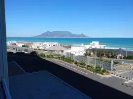 Bloubergviews