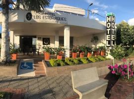 Hotel Los Estoraques, hotell i Aguachica