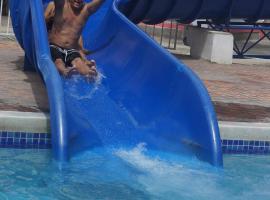 La Mansion del Rodadero, resort i Santa Marta