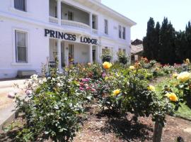 Princes Lodge Motel, hotelli kohteessa Adelaide